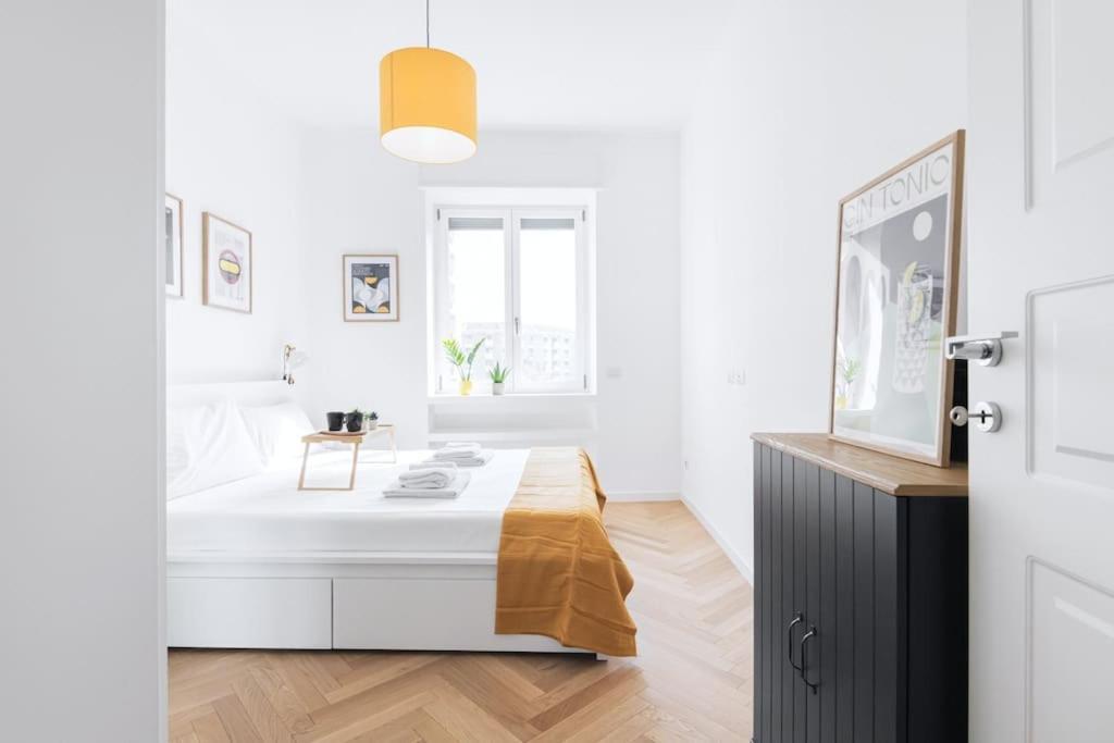 Easylife - Apartment With Balcony Near Navigli ميلان المظهر الخارجي الصورة