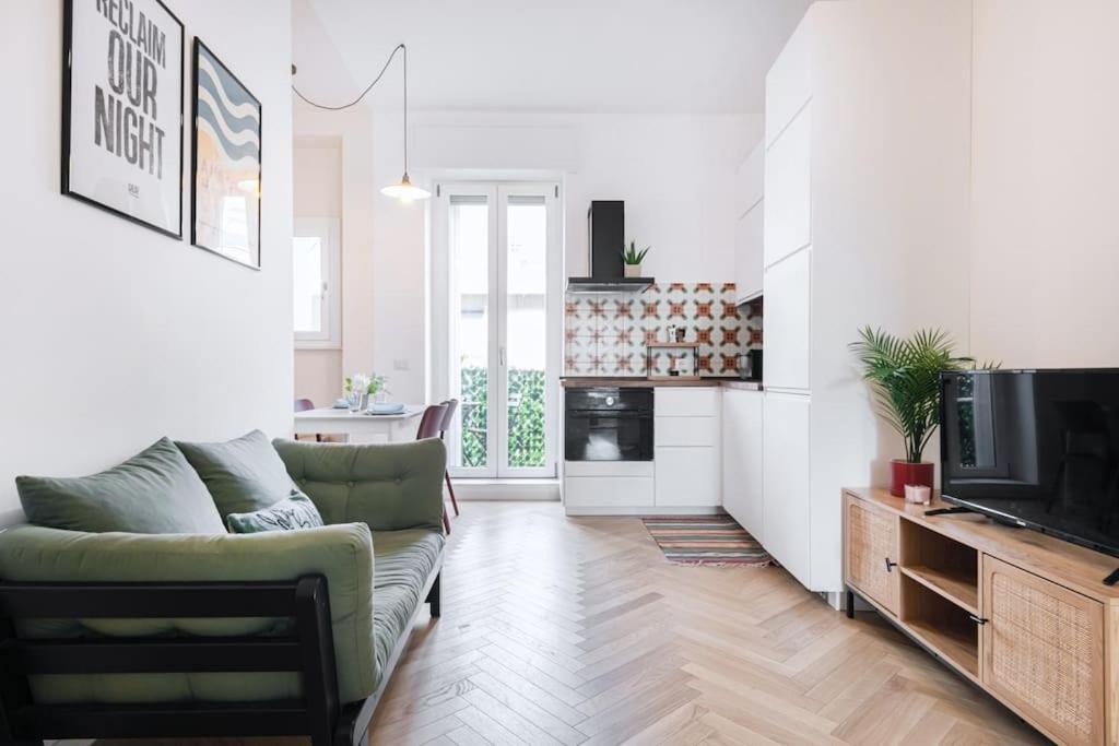Easylife - Apartment With Balcony Near Navigli ميلان المظهر الخارجي الصورة